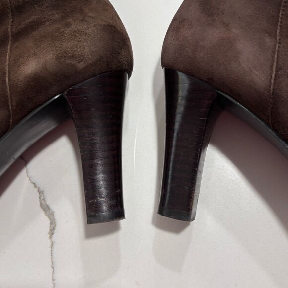 Women's Nine West Pegeen Pull On Ankle Boots Booties Shoes Size 8M Brown Suede - Picture 9 of 15